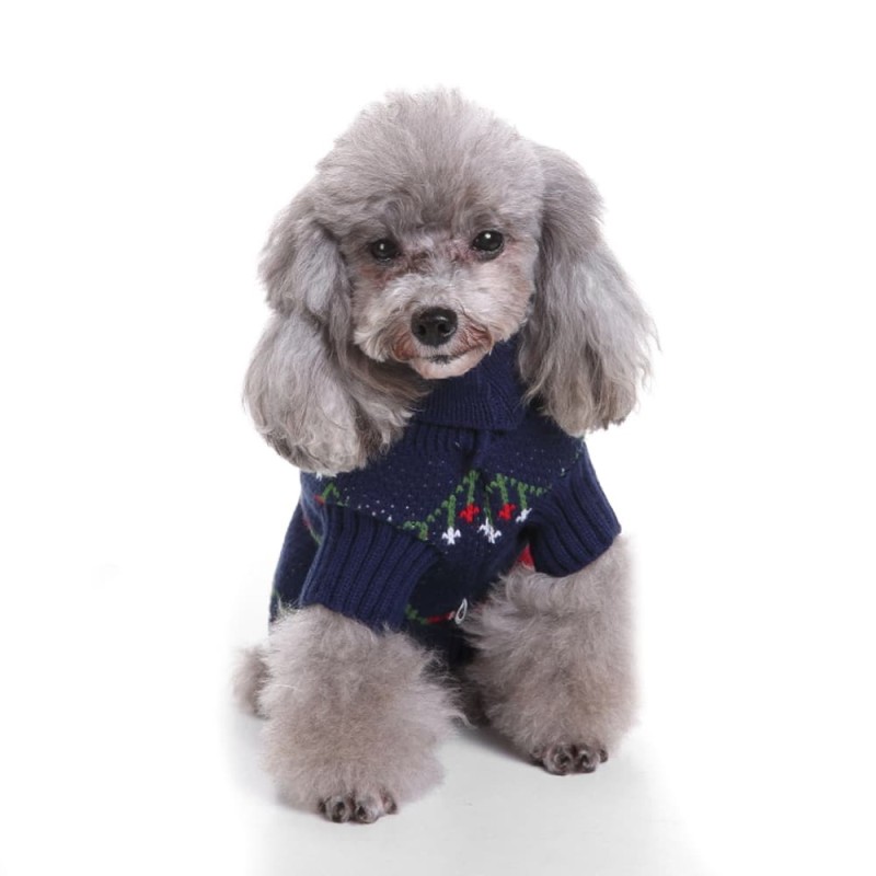 Knitted sweater for dogs