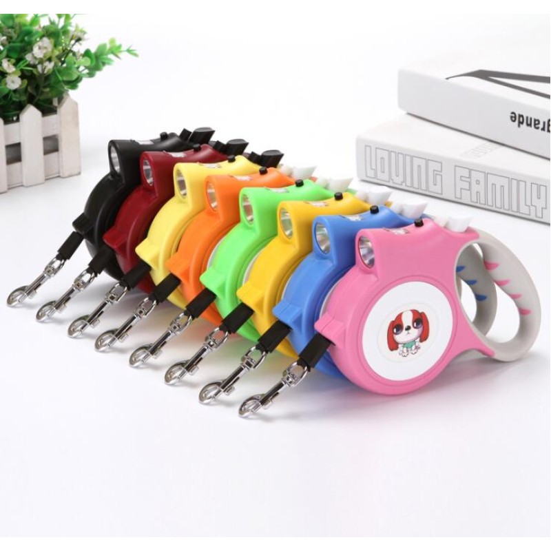 Automatic Retractable Leash With Flashlight for Dog